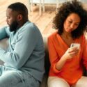 Here’s how WhatsApp is killing your relationship - Haybo Wena SA
