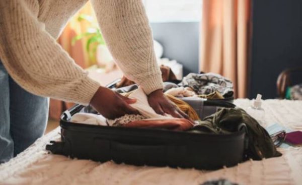 5 things you should always have in your travelling bag - Haybo Wena SA