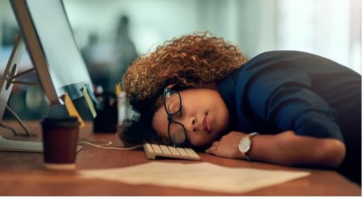 Here’s why you need to take a nap at work - Haybo Wena SA