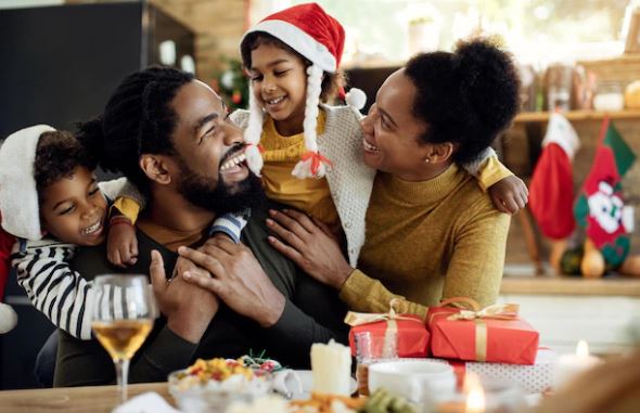 How to celebrate Christmas on a budget - Haybo Wena SA