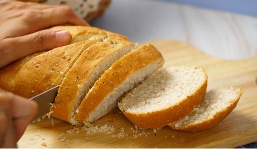 How to reheat bread without making it hard - Haybo Wena SA