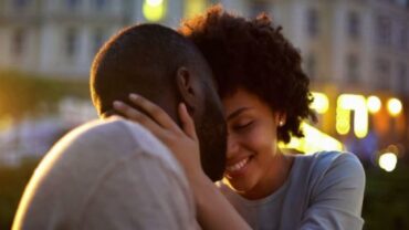How to find true love in your 40s through dating apps - Haybo Wena SA