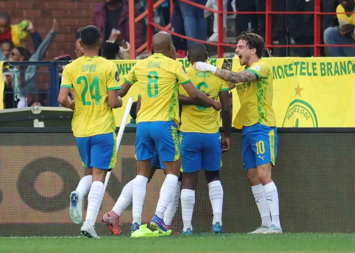Mamelodi Sundowns Star Delivers Crucial Message to Teammates Mamelodi Sundowns Star Delivers Crucial Message to Teammates