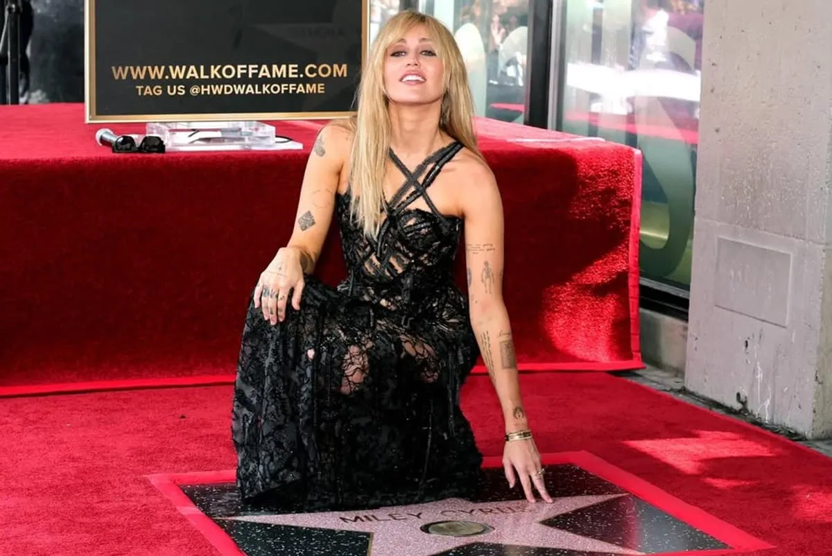 Miley Cyrus Honoured with Hollywood Star