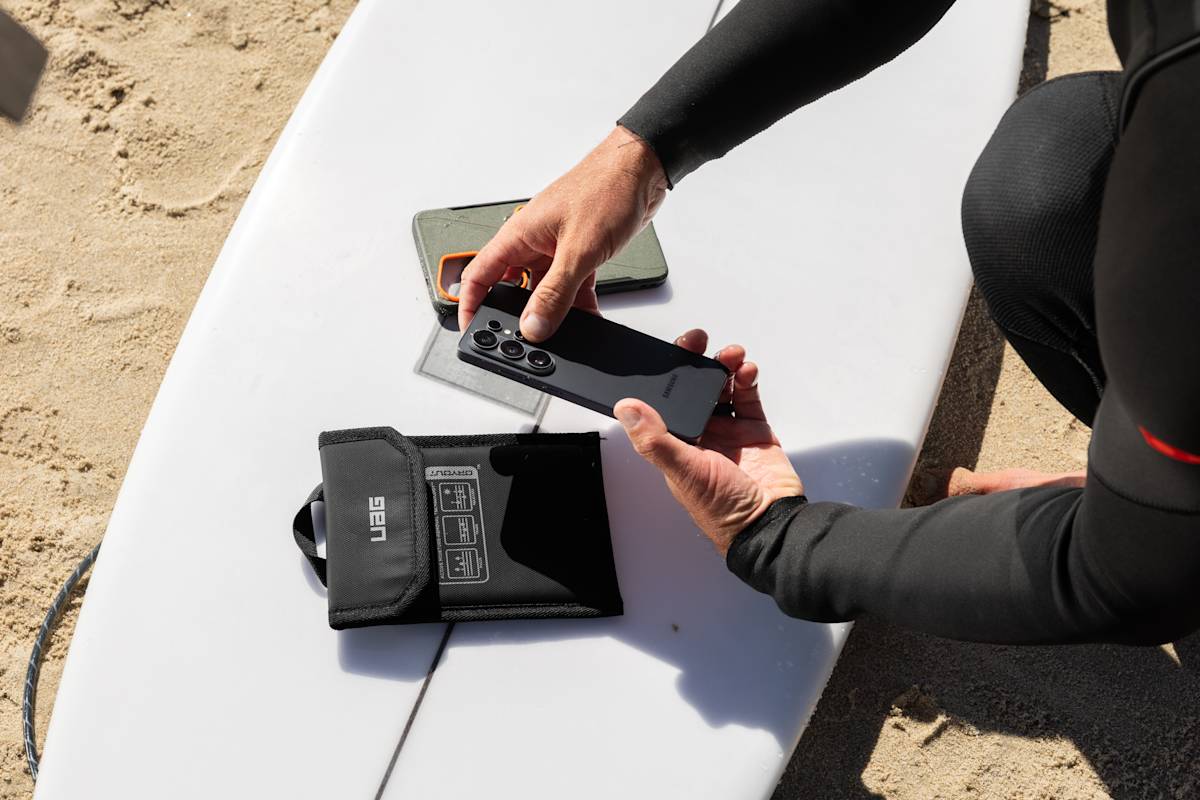 UAG's Wet Phone Pouch Lands in South Africa for R670. A Bag of Rice Costs R40. UAG's Wet Phone Pouch Lands in South Africa for R670. A Bag of Rice Costs R40.