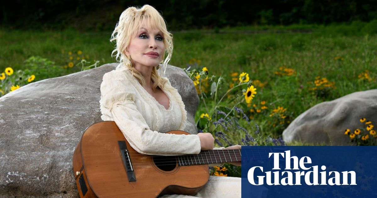 At 80, Dolly Parton Left Us With an Exit She Planned Years Ago