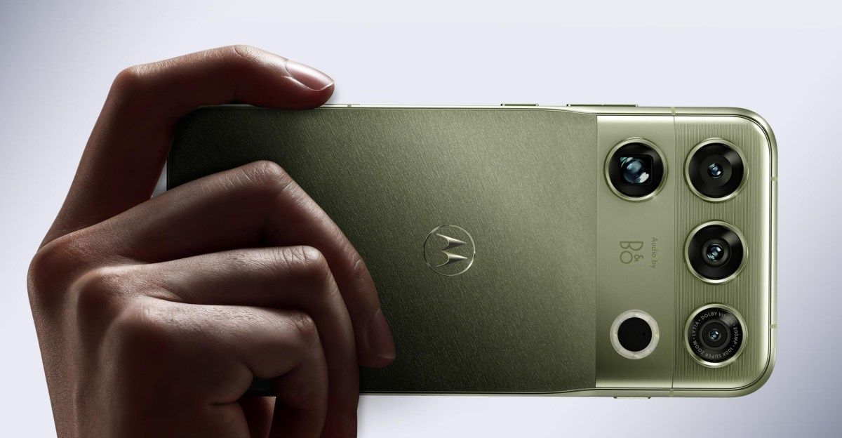 The Signature 27 Is Motorola's Boldest Flagship Yet, and Its Biggest Gamble