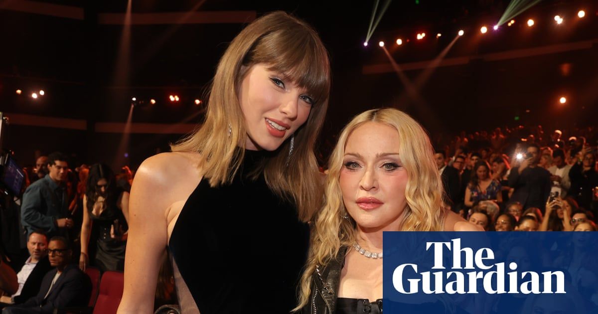 Taylor Swift Just Broke the VMA Record, and the Award Itself Is the Story